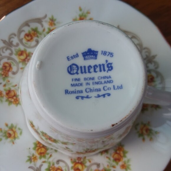 Queen's Teacup and Saucer FINE BONE CHINA MADE IN ENGLAND Rosina China Co - Picture 2 of 5